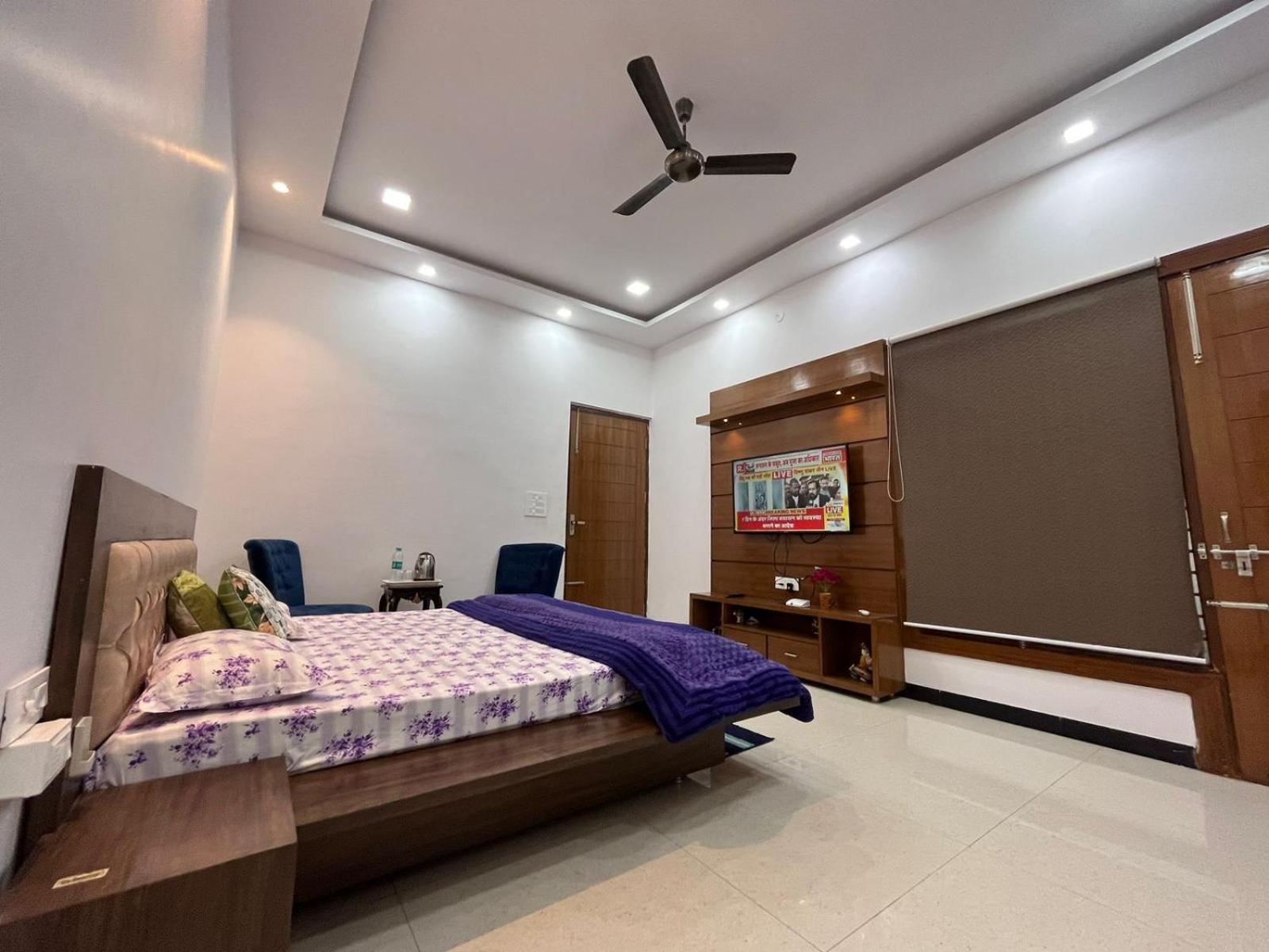 Shreshth Home Stay - Best Family Accommodation - 3Km From Har Ki Pauri, Haridwar, Uttarakhand エクステリア 写真