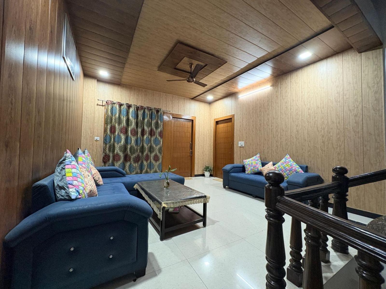 Shreshth Home Stay - Best Family Accommodation - 3Km From Har Ki Pauri, Haridwar, Uttarakhand エクステリア 写真